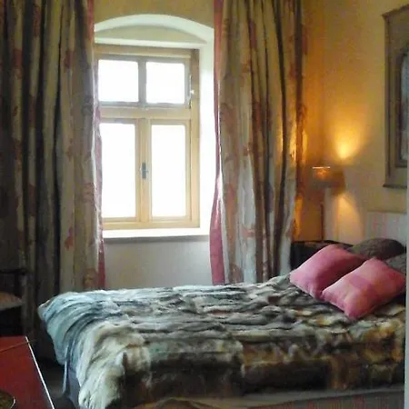 Romantic Bed & Breakfast