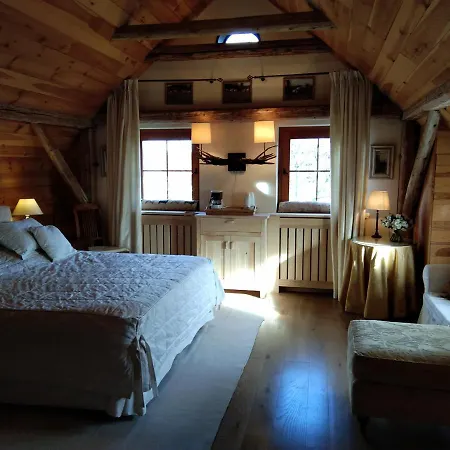 Romantic Bed & Breakfast Podboransky Rohozec