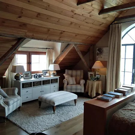 Romantic Bed & Breakfast *
